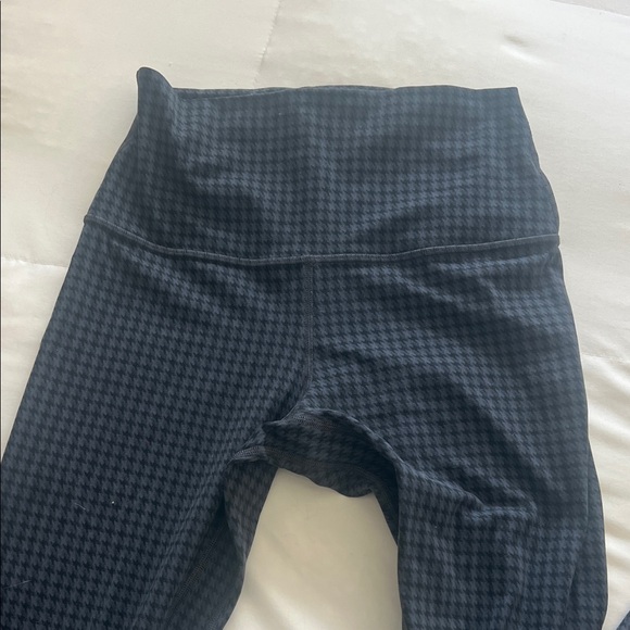 lululemon athletica Pants - lululemon athletica Black Houndstooth High-Rise Leggings